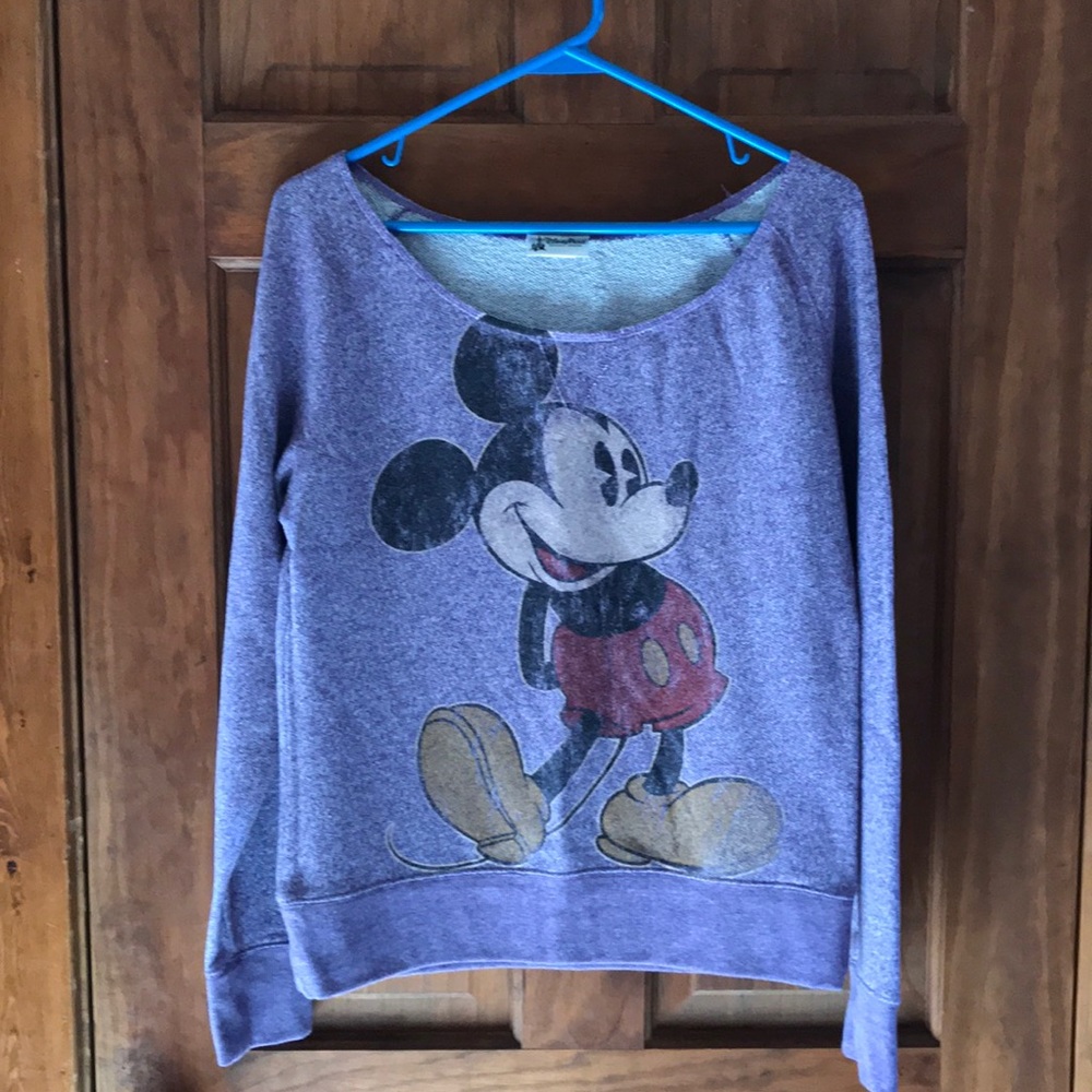 Disney’s Mickey Mouse Sweatshirt Large